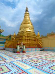 Myanmar photos - Golden Pagodas - Myanmar