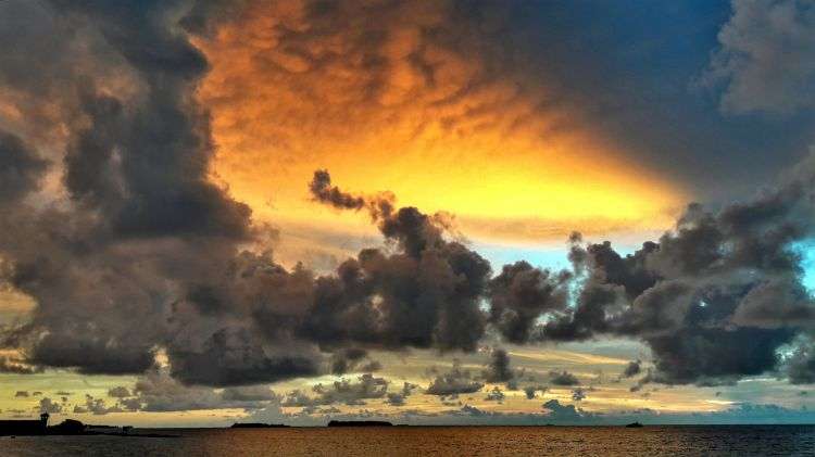 Sunset Maafushi
