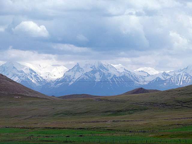 The Pamirs south of Sary Tash