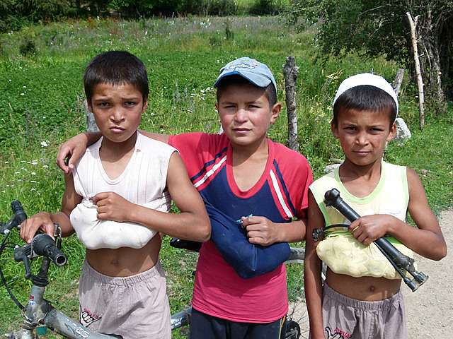 Local kids fruit-picking Arslanbob
