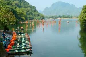 Boats lined up Trang An Ninh Binh