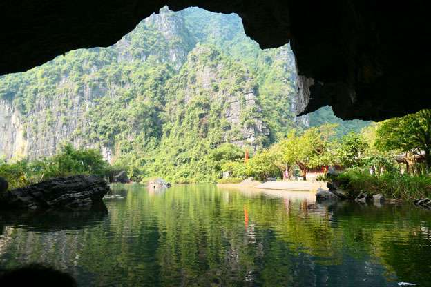 Emerging from a cave Trang An