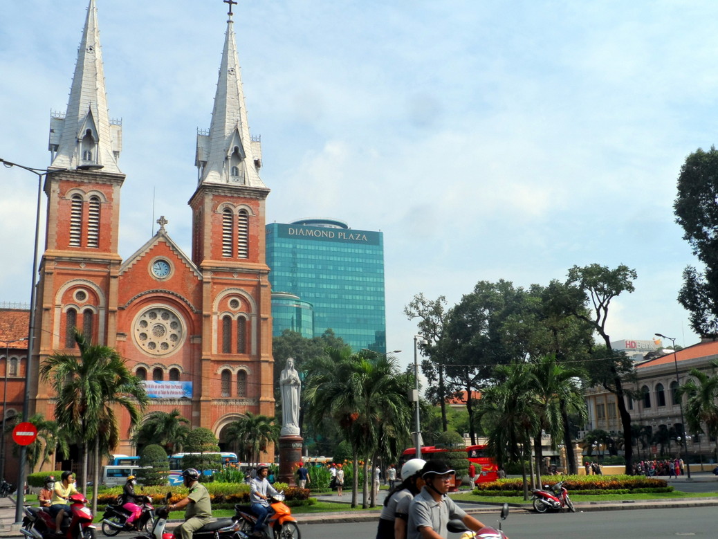 A front view of Notre Dame Cathedral Basilica in ho Chi Minh City.