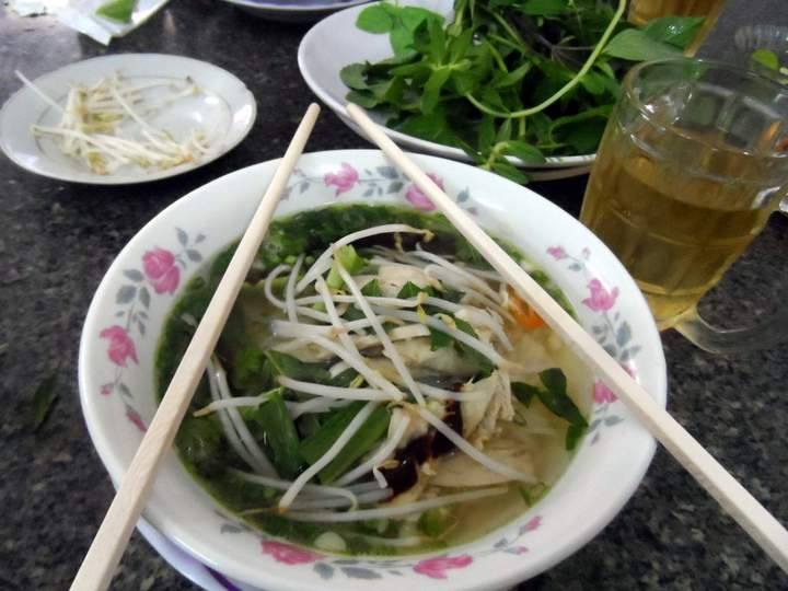 Pho Ga (Chicken noodle soup)